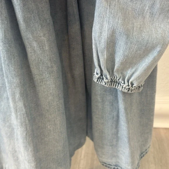 **BOGO KIDS CLOTHES** 
Gap Kids Girls Denim Dress - Picture 3 of 4